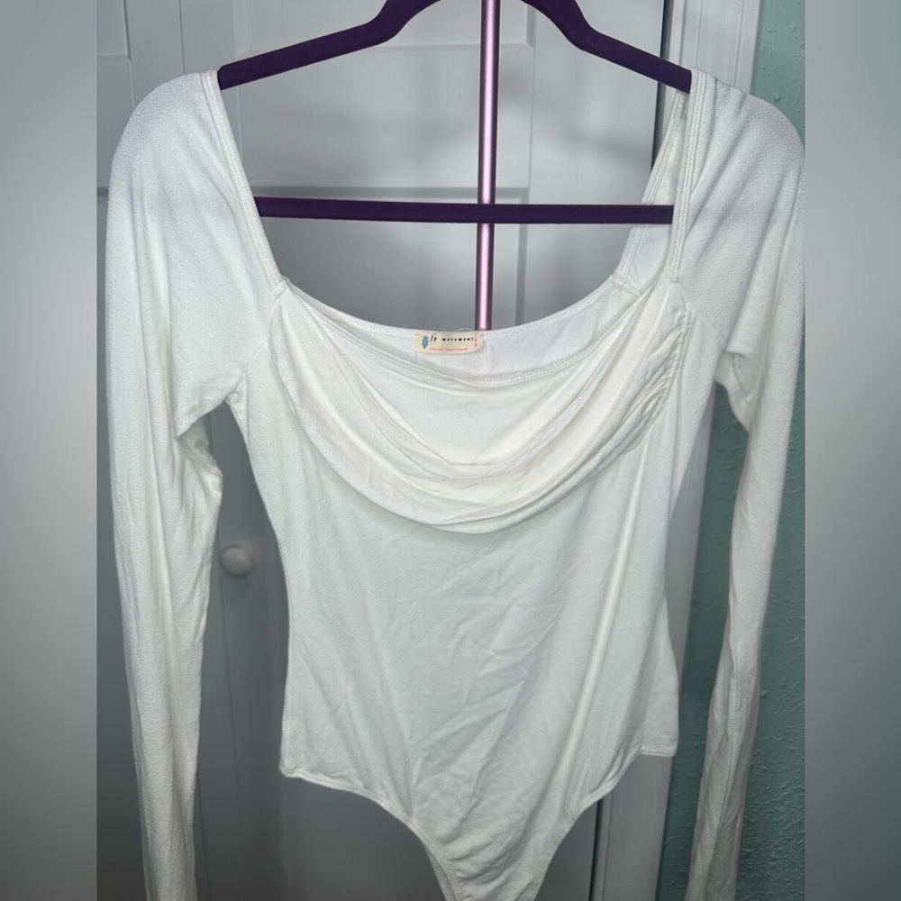 Free People Movement Streamline Med white bodysuit wrapover gathered detailing - Picture 4 of 6